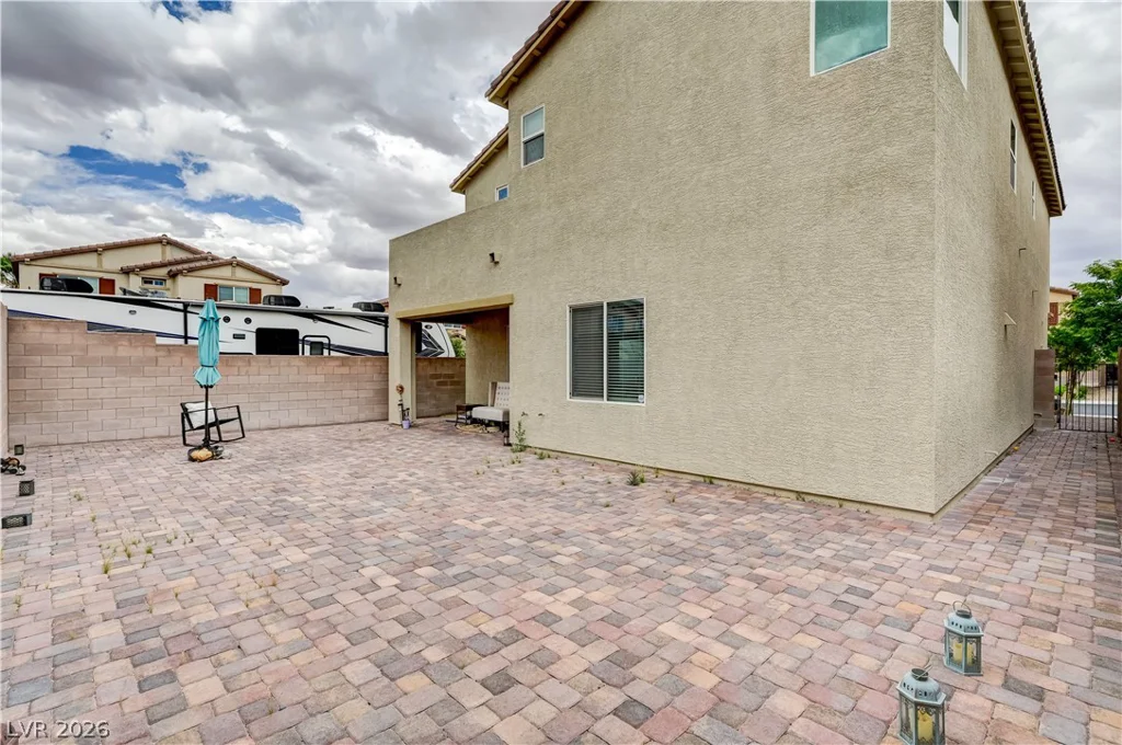 4837 Spanish River, North Las Vegas, NV 89031