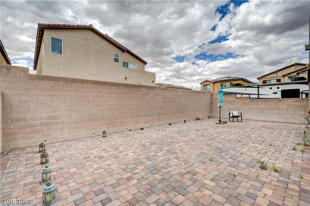 4837 Spanish River, North Las Vegas, NV 89031