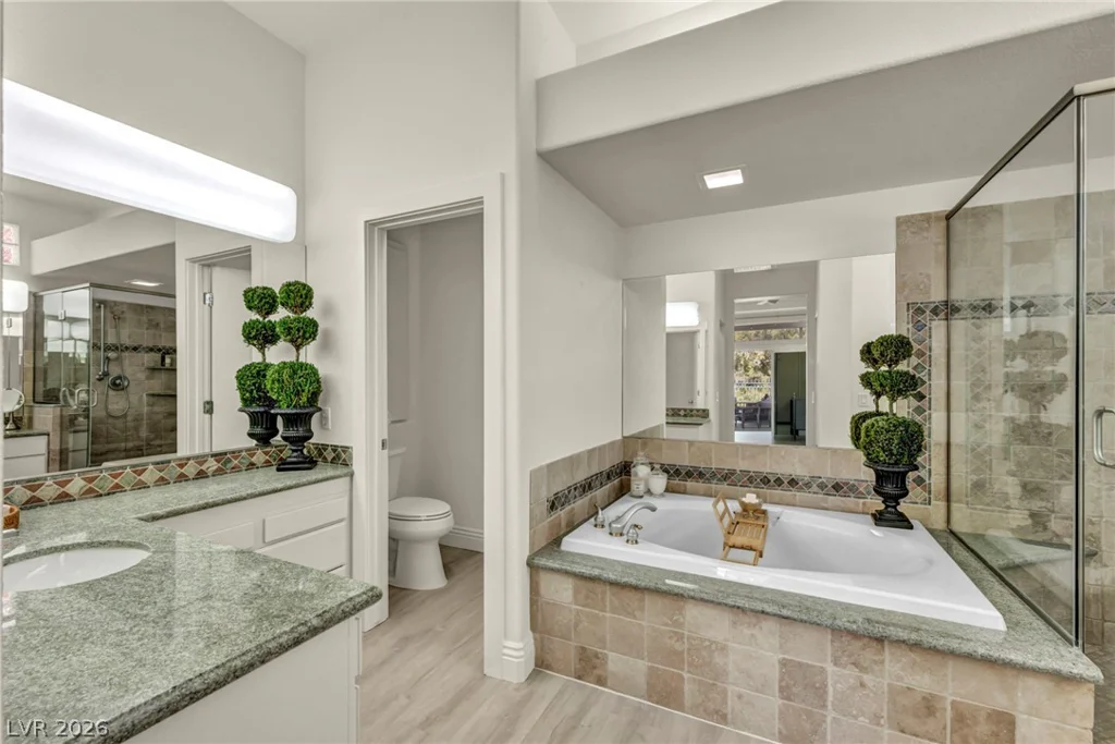 9208 Eagle Ridge, Las Vegas, NV 89134