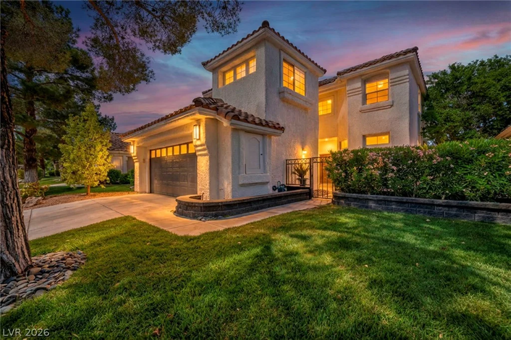 9208 Eagle Ridge, Las Vegas, NV 89134