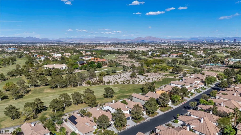 9208 Eagle Ridge, Las Vegas, NV 89134