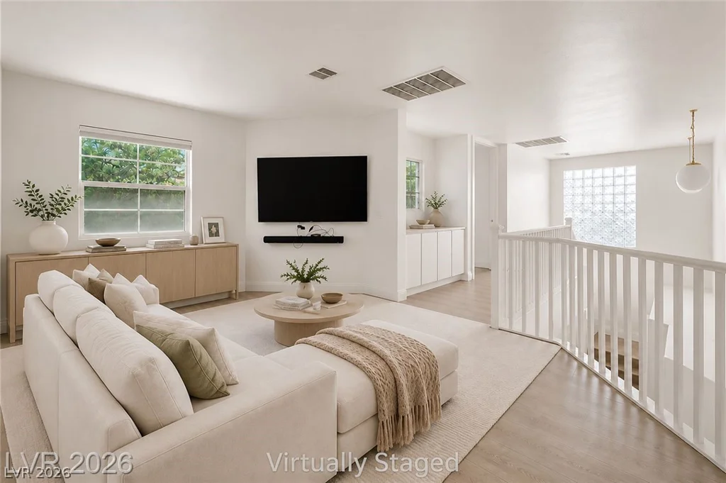 9208 Eagle Ridge, Las Vegas, NV 89134