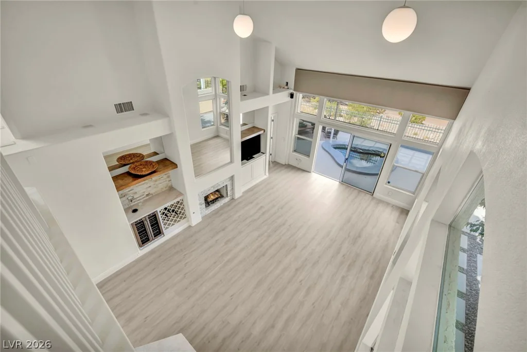 9208 Eagle Ridge, Las Vegas, NV 89134