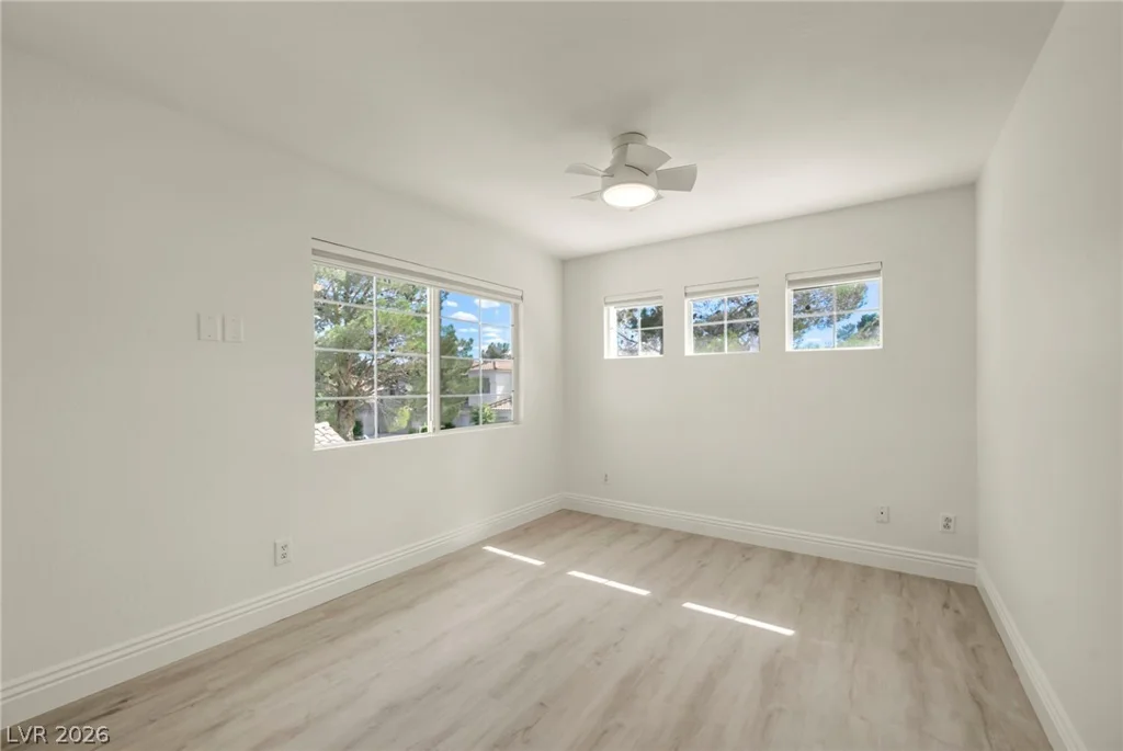 9208 Eagle Ridge, Las Vegas, NV 89134
