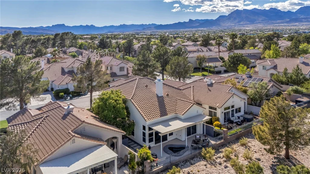 9208 Eagle Ridge, Las Vegas, NV 89134