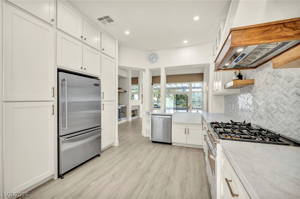 9208 Eagle Ridge, Las Vegas, NV 89134