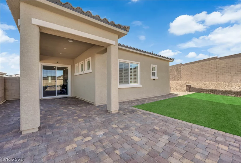 10774 Blackrock Canyon, Las Vegas, NV 89166