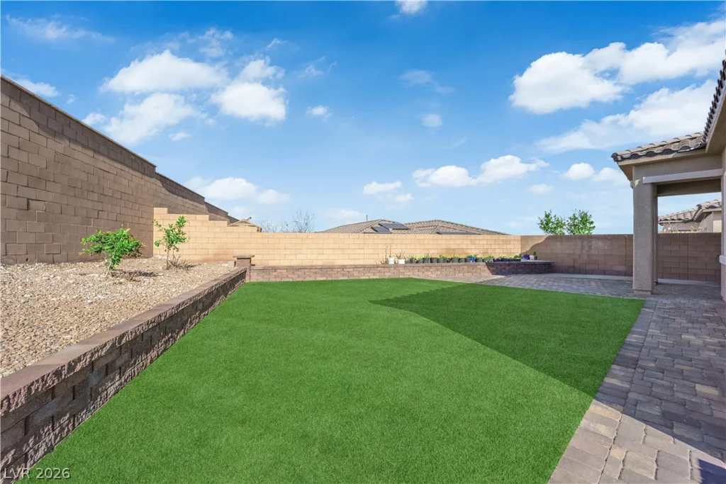 10774 Blackrock Canyon, Las Vegas, NV 89166