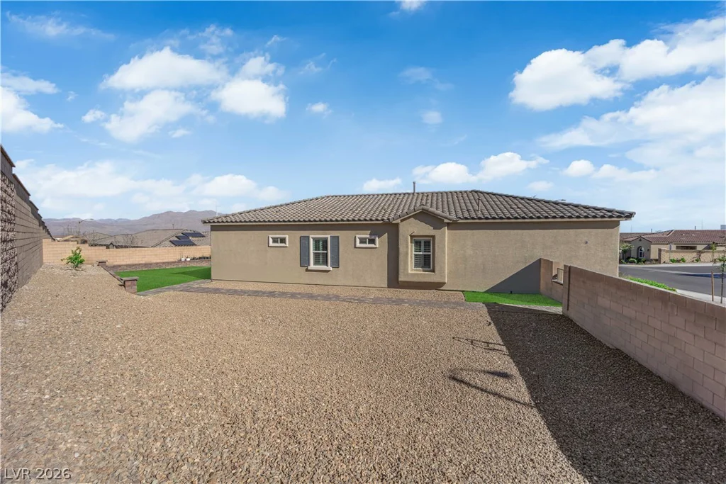 10774 Blackrock Canyon, Las Vegas, NV 89166