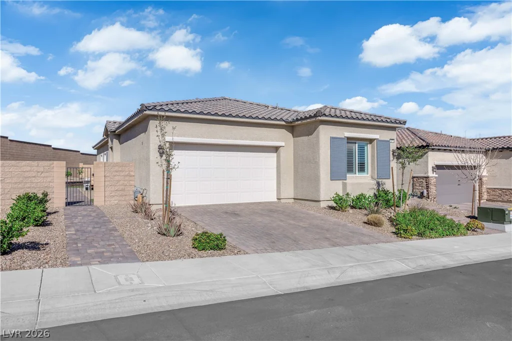 10774 Blackrock Canyon, Las Vegas, NV 89166