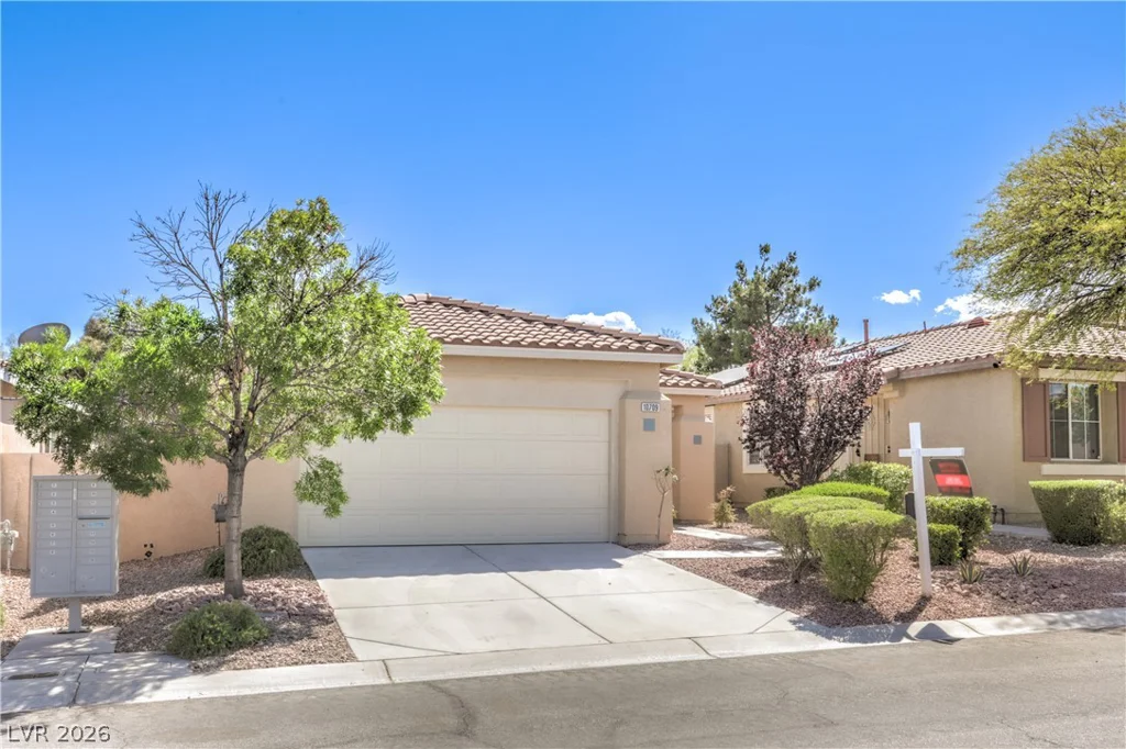 10709 Moon Flower Arbor, Las Vegas, NV 89144
