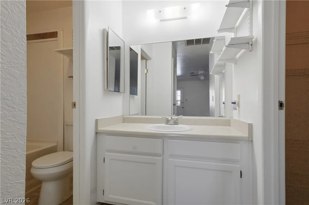 3769 Carlyle, Las Vegas, NV 89115
