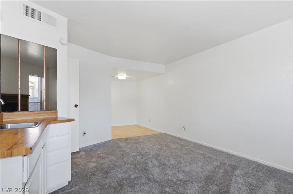 3769 Carlyle, Las Vegas, NV 89115