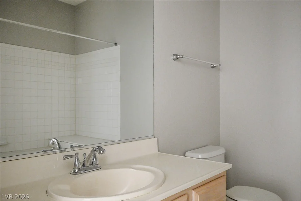 5415 Harmon, Las Vegas, NV 89103