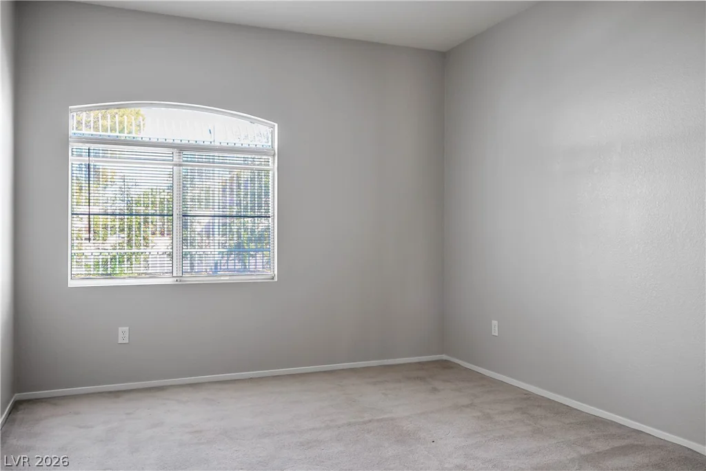 5415 Harmon, Las Vegas, NV 89103