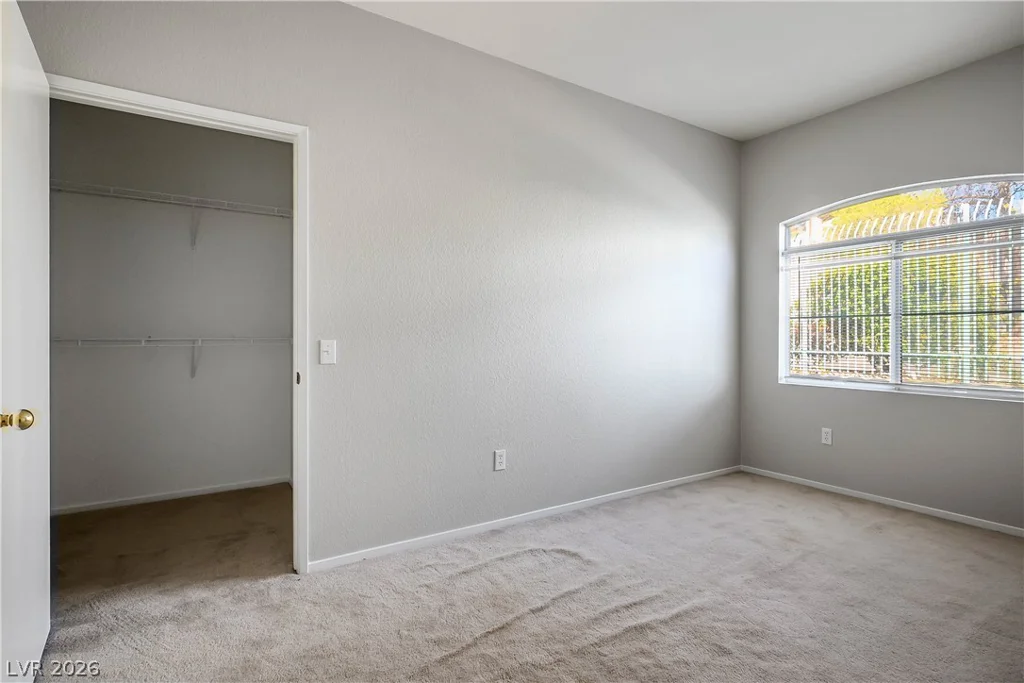5415 Harmon, Las Vegas, NV 89103