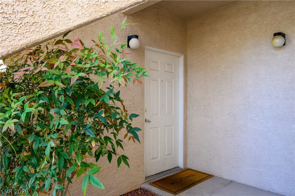 5415 Harmon, Las Vegas, NV 89103