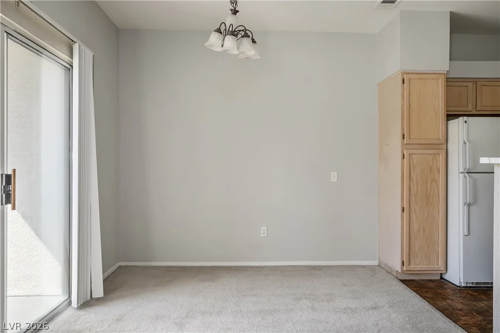 5415 Harmon, Las Vegas, NV 89103