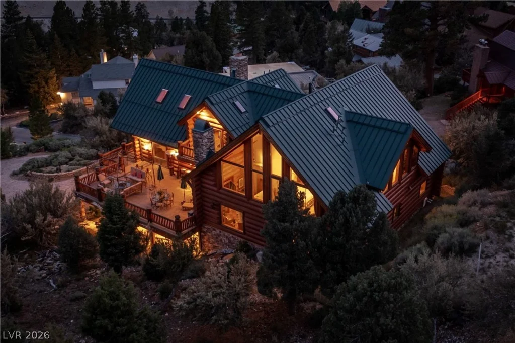 276 Seven Dwarfs, Mount Charleston, NV 89124
