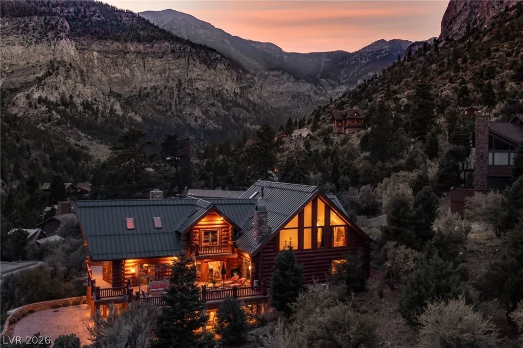276 Seven Dwarfs, Mount Charleston, NV 89124