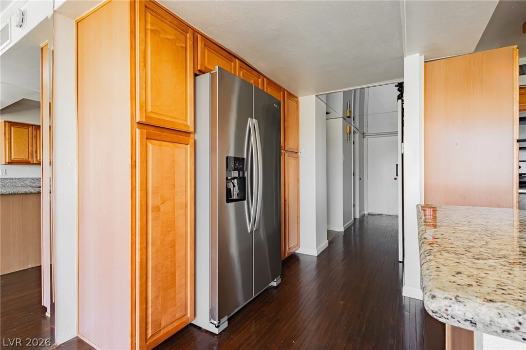 3111 Bel Air, Las Vegas, NV 89109