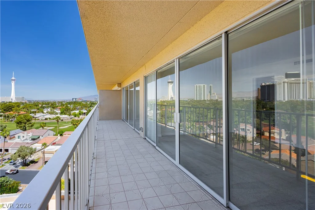 3111 Bel Air, Las Vegas, NV 89109