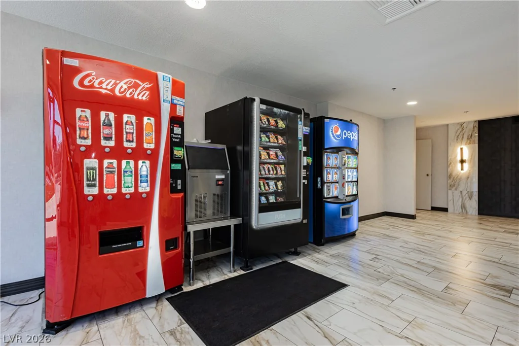3111 Bel Air, Las Vegas, NV 89109