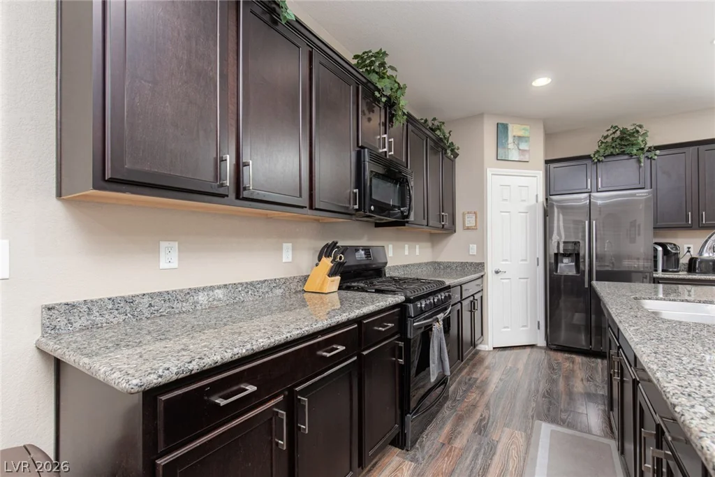 984 Pretty Fire, Las Vegas, NV 89178
