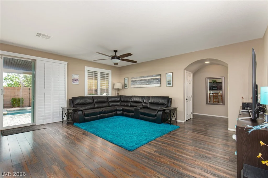 984 Pretty Fire, Las Vegas, NV 89178