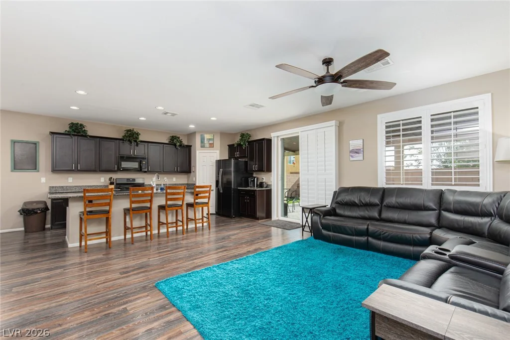 984 Pretty Fire, Las Vegas, NV 89178