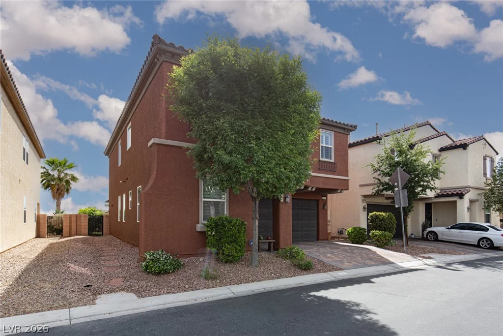 984 Pretty Fire, Las Vegas, NV 89178