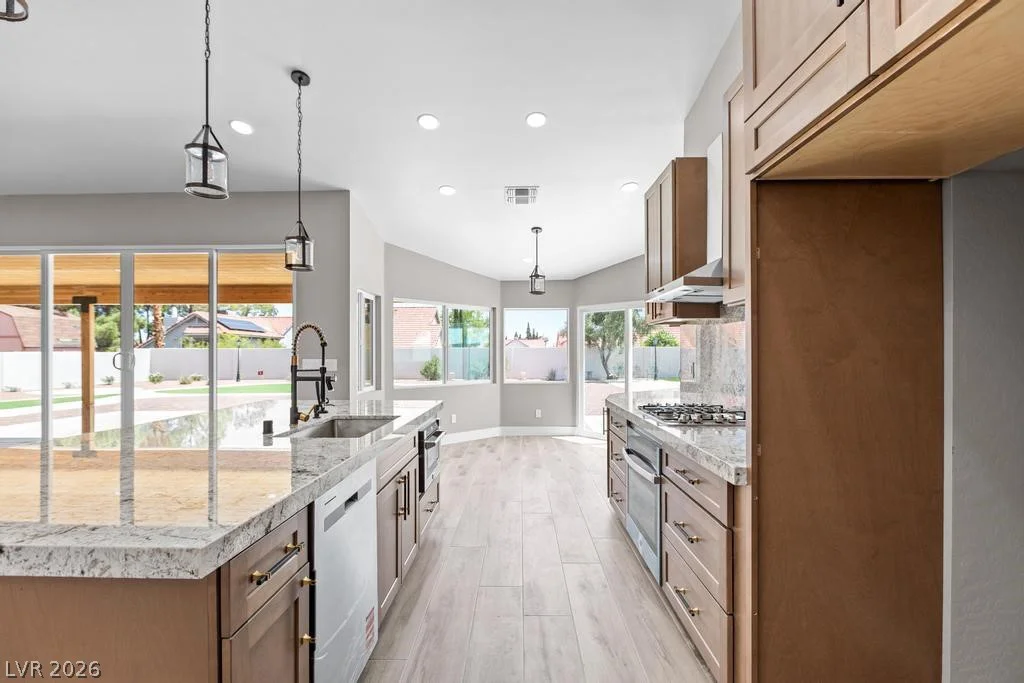 3360 Pioneer, Las Vegas, NV 89129