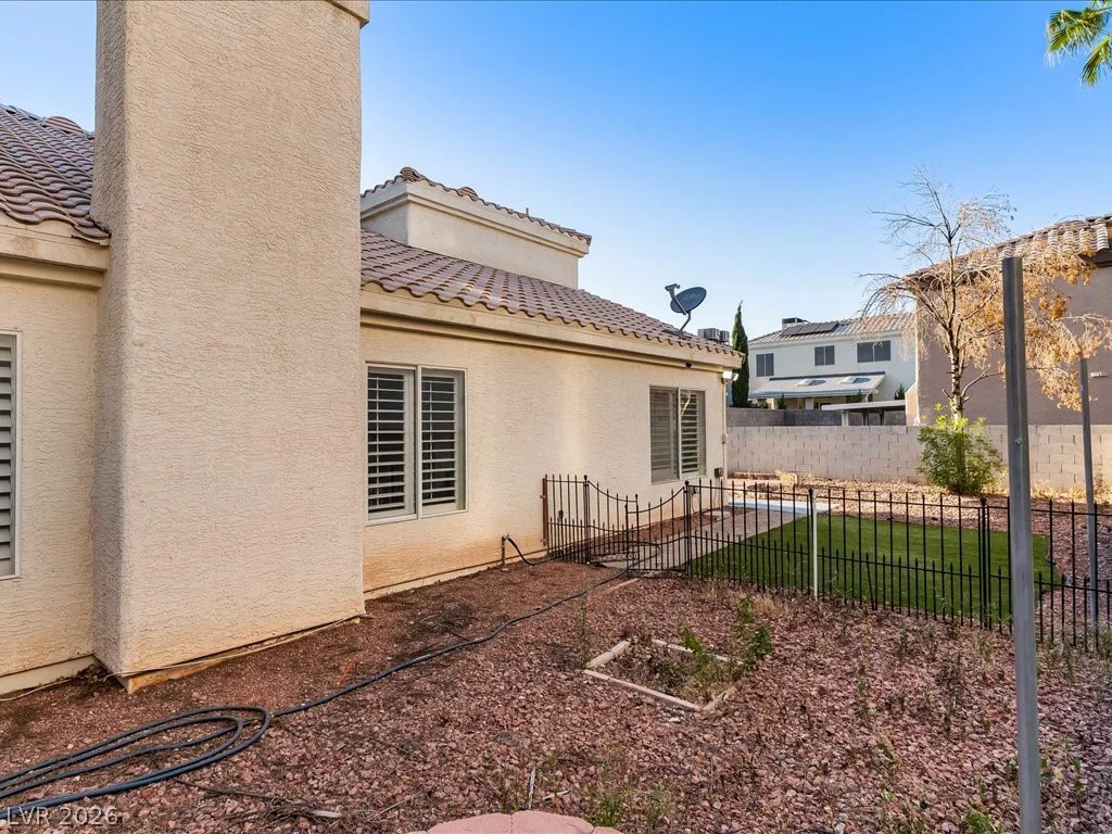 8994 Odense, Las Vegas, NV 89147