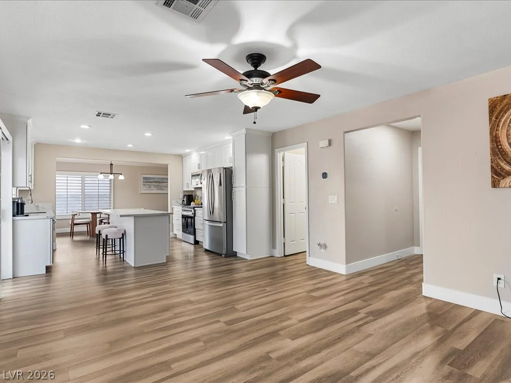 8994 Odense, Las Vegas, NV 89147