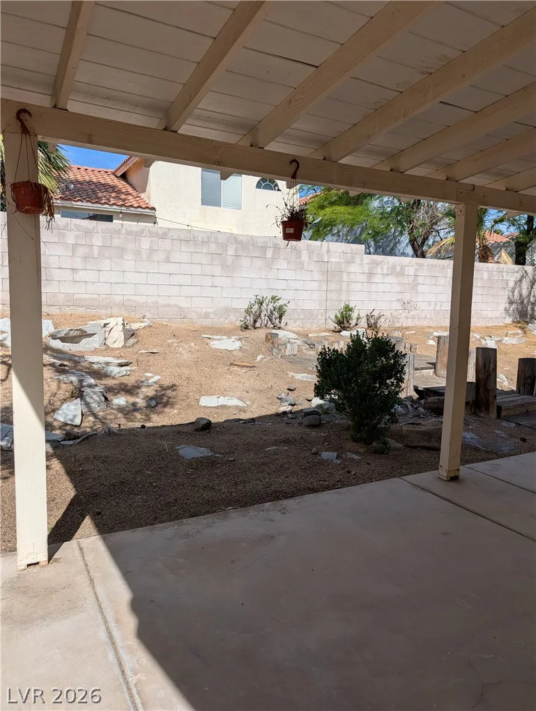 9753 Silver Dusk, Las Vegas, NV 89183