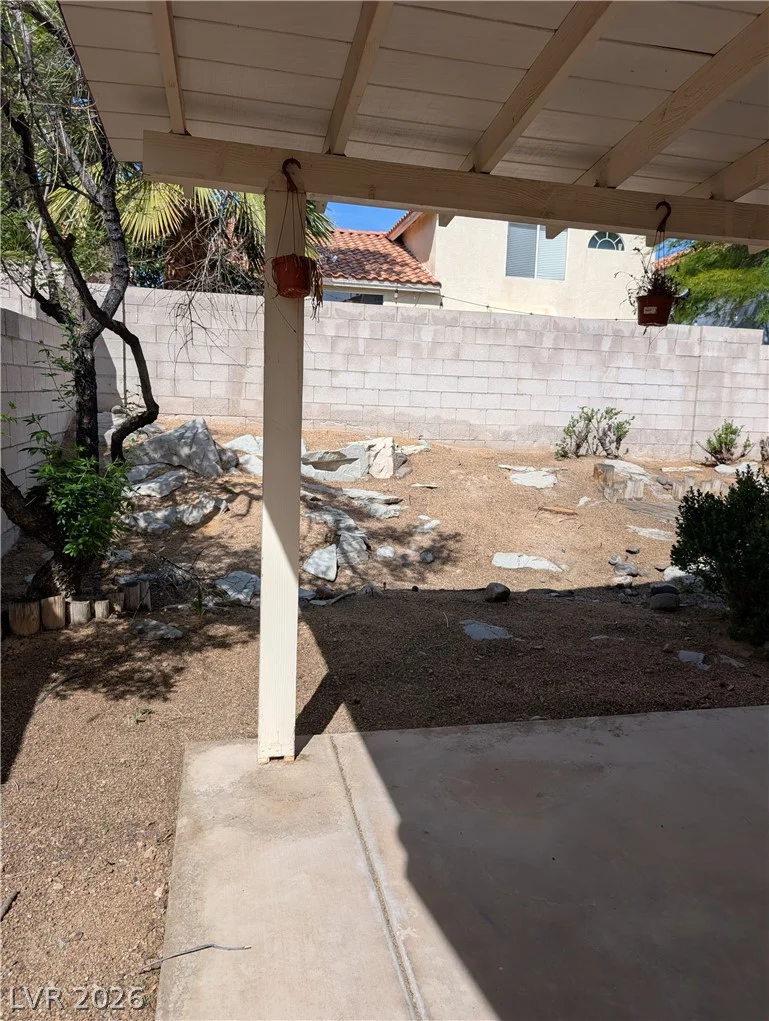 9753 Silver Dusk, Las Vegas, NV 89183
