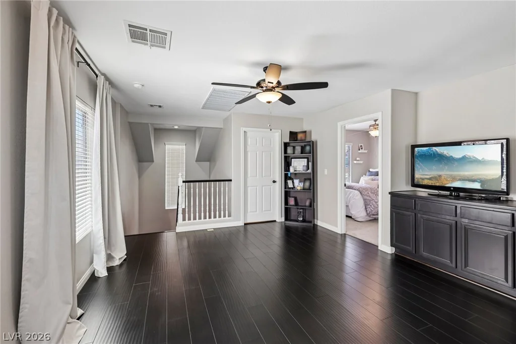 8188 Golden Flowers, Las Vegas, NV 89139