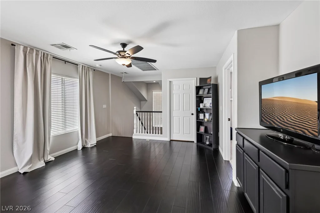 8188 Golden Flowers, Las Vegas, NV 89139