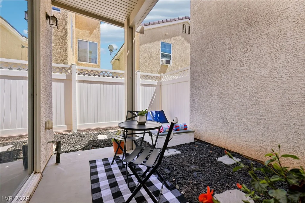 8188 Golden Flowers, Las Vegas, NV 89139