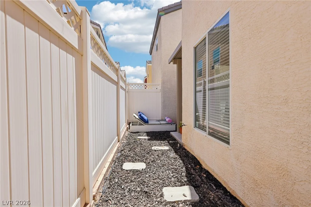 8188 Golden Flowers, Las Vegas, NV 89139