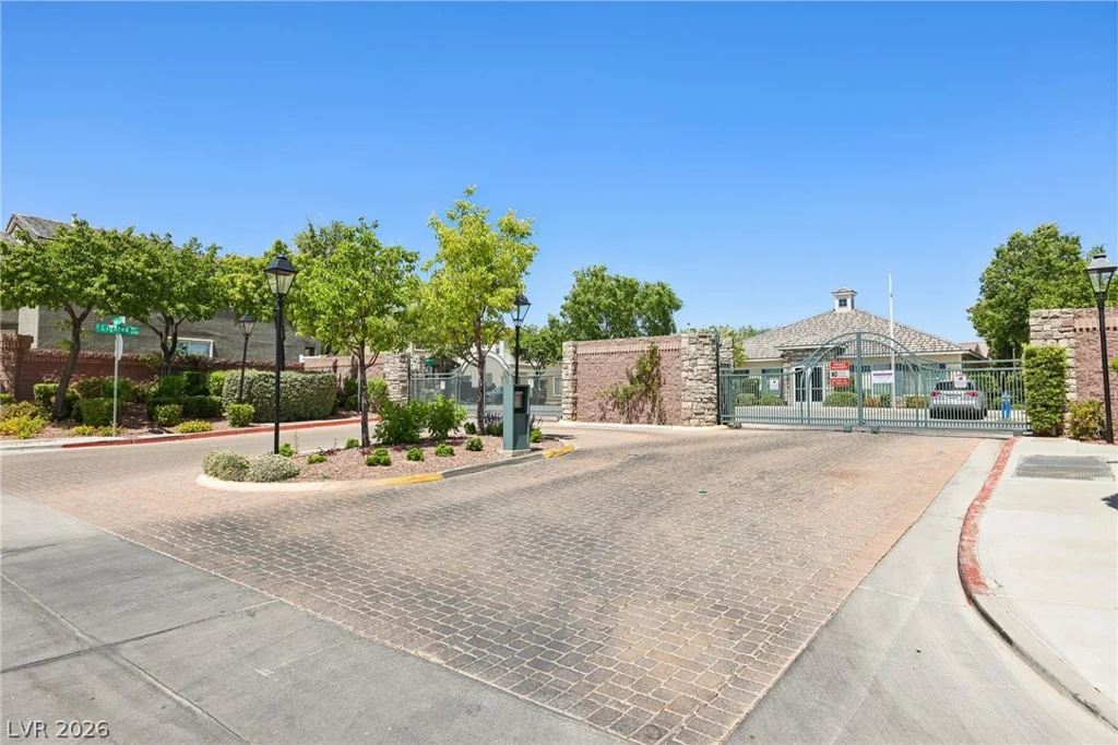 8188 Golden Flowers, Las Vegas, NV 89139