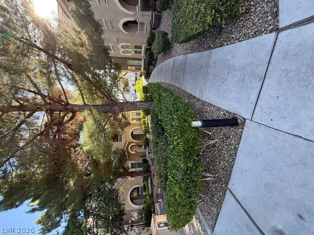 10001 Peace, Las Vegas, NV 89147