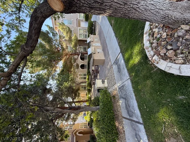 10001 Peace, Las Vegas, NV 89147