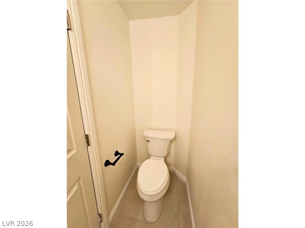 8476 Spirit Vale, Las Vegas, NV 89117