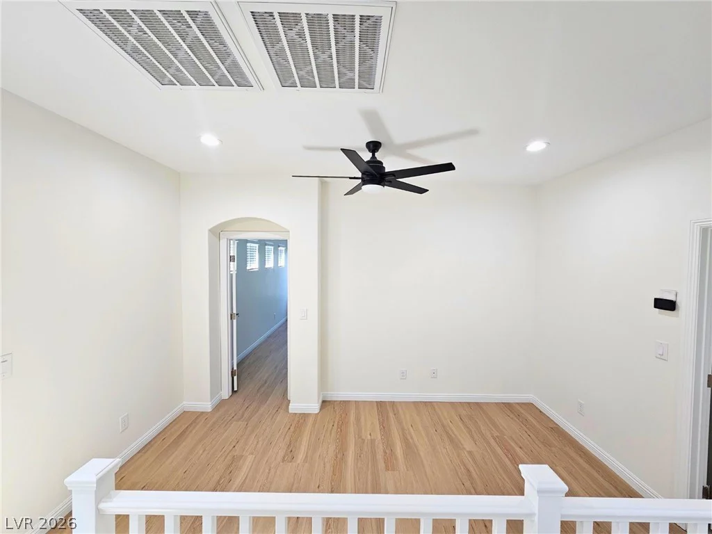 8476 Spirit Vale, Las Vegas, NV 89117