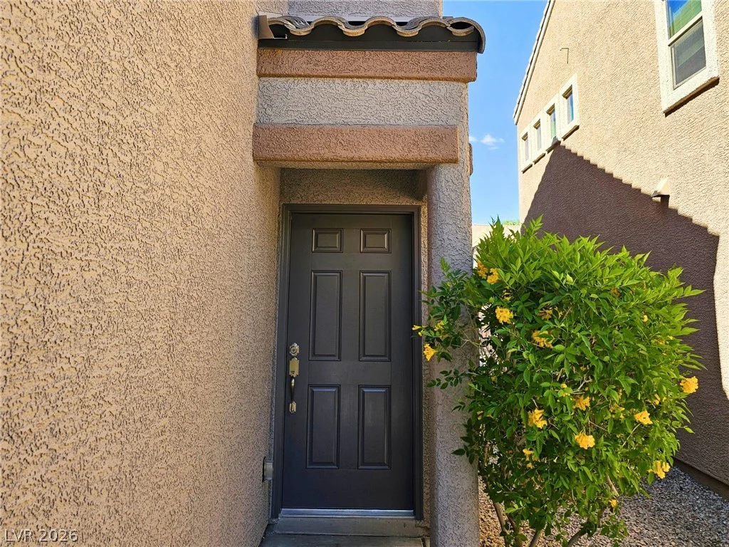 8476 Spirit Vale, Las Vegas, NV 89117