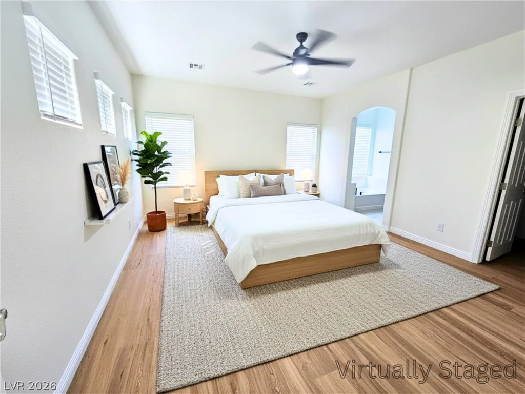 8476 Spirit Vale, Las Vegas, NV 89117