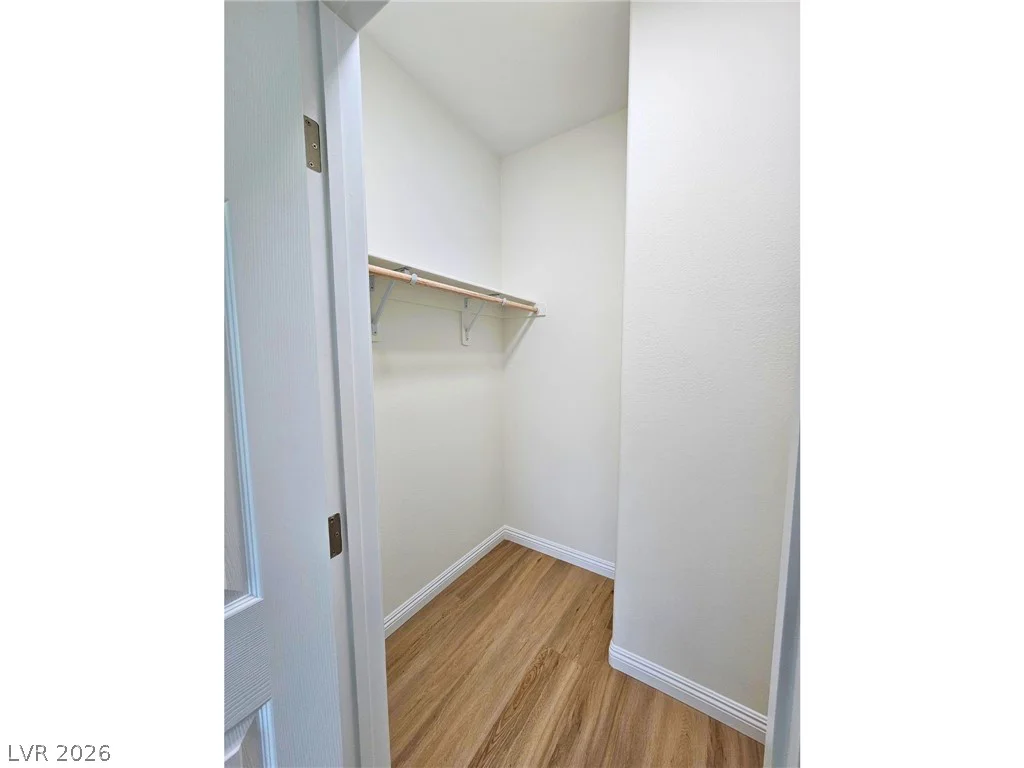 8476 Spirit Vale, Las Vegas, NV 89117