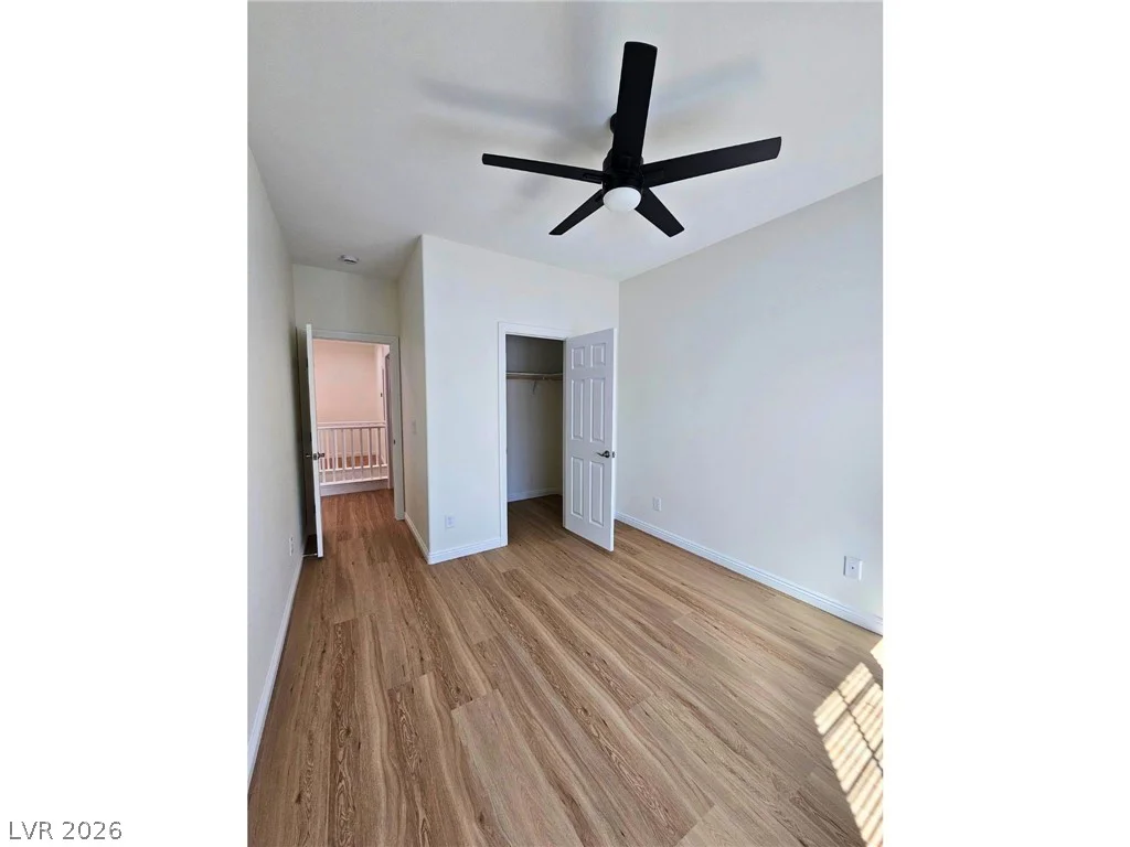 8476 Spirit Vale, Las Vegas, NV 89117