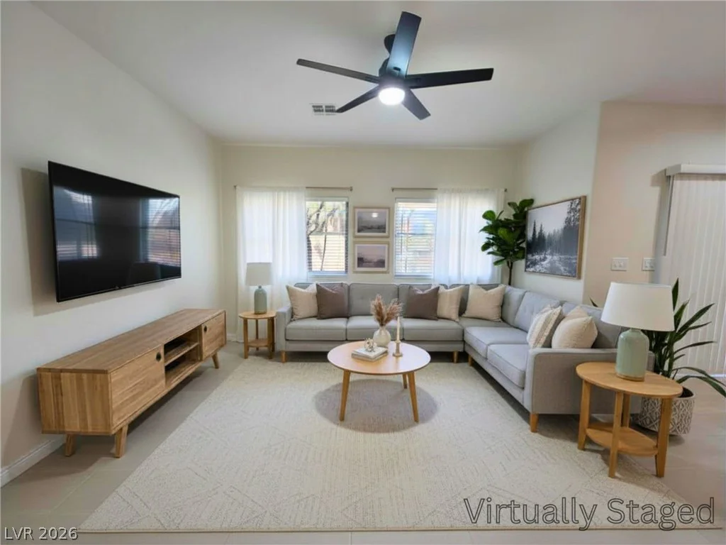 8476 Spirit Vale, Las Vegas, NV 89117